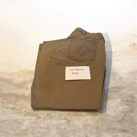 Blue Mountain Other - Blue Mountain Khaki Jeans Classic Fit 40x30